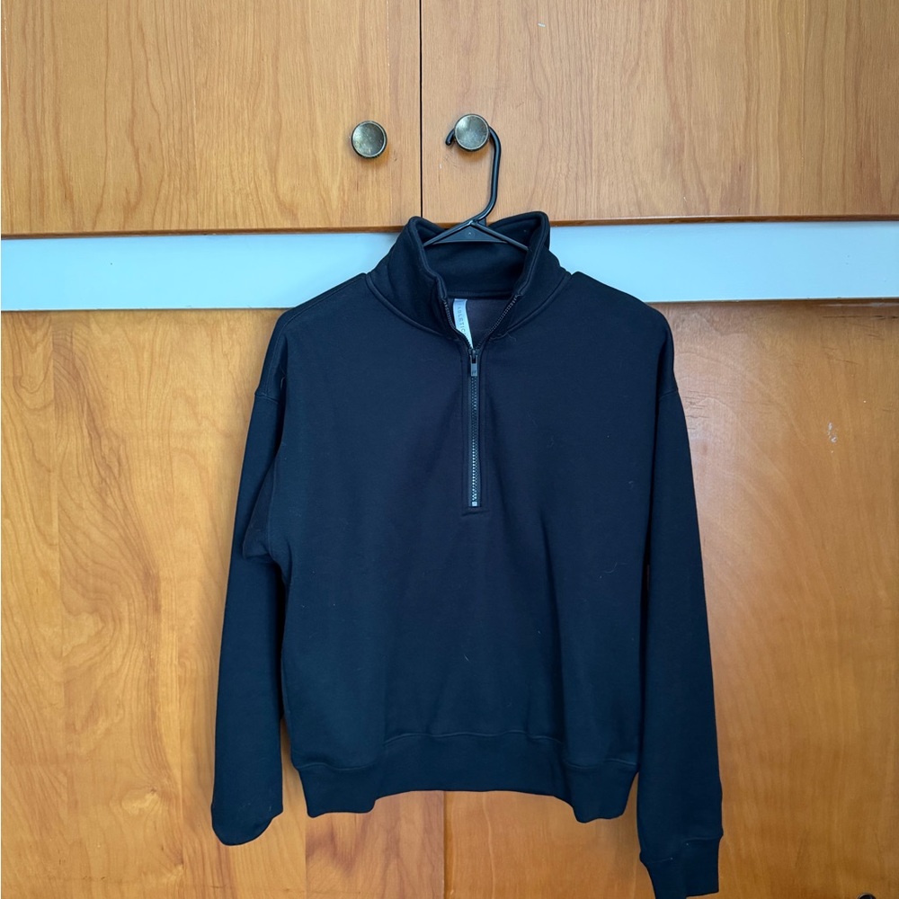 Fabletics Women's Black Sweatshirt